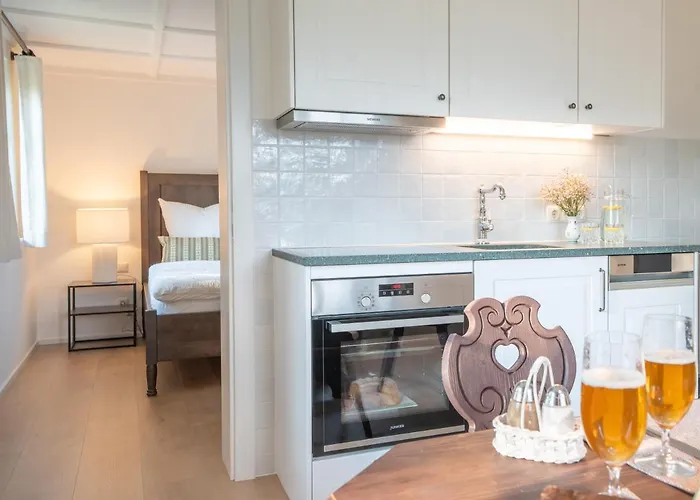 Strickerl シャレー