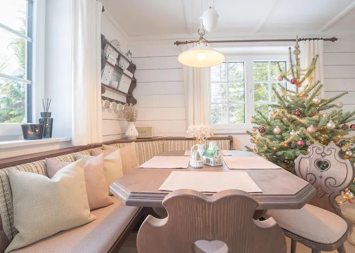 シャレー Strickerl バート・ゴイーザーン