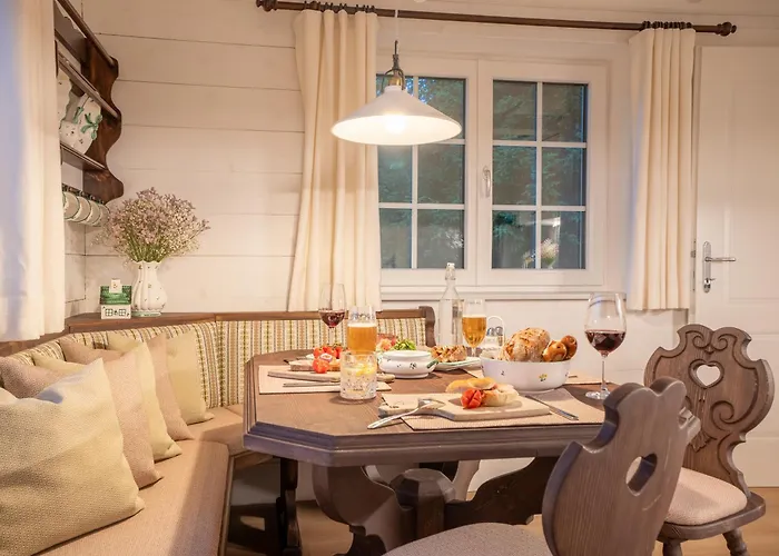 Strickerl シャレー *